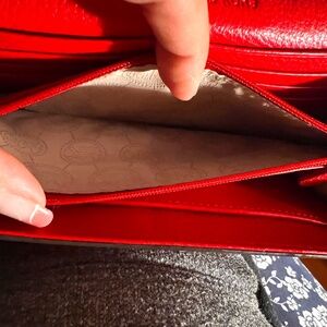 Michael Kors Fulton Continental Flap Wallet Clutch Red/Cherry Pebble Leather